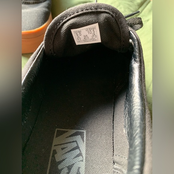 Vans classics skate shoe - Picture 3 of 4